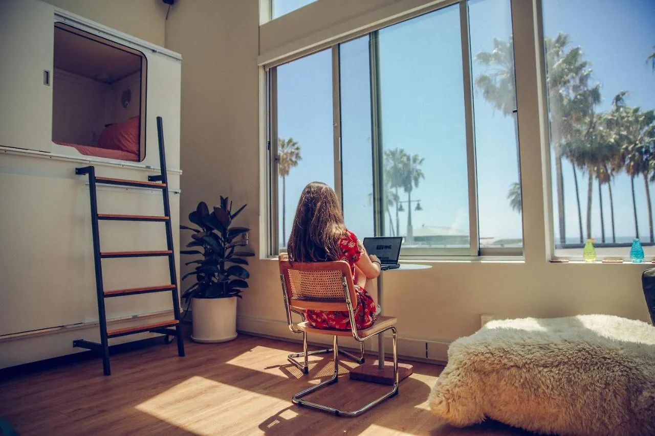 Hotel Stay Open Venice Beach Los Angeles United States