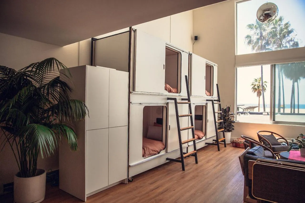 Hotel Stay Open Venice Beach Los Angeles United States